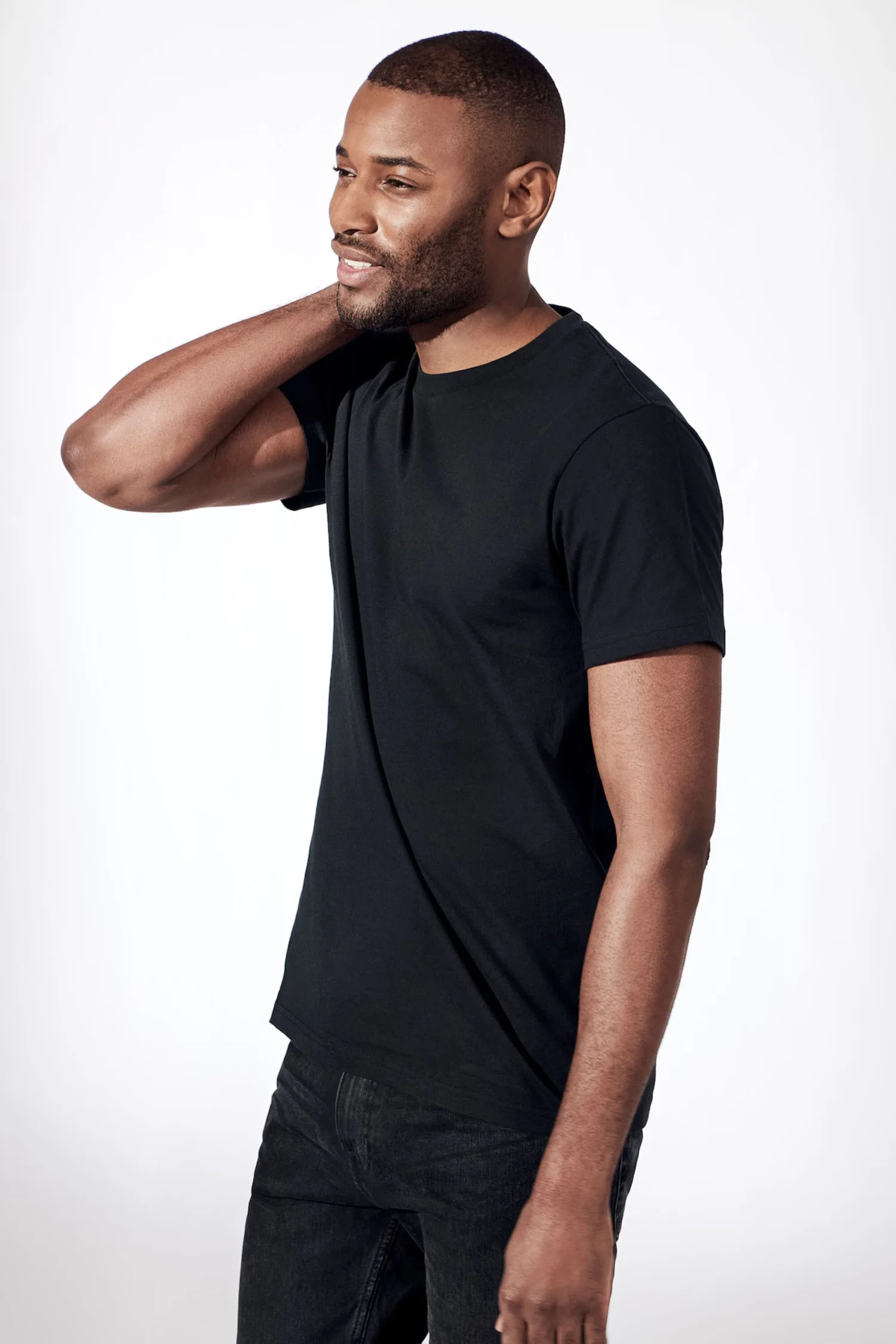 Crew Neck Regular Black - Image 3