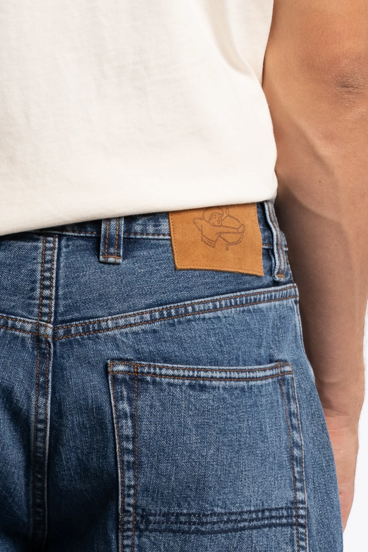 14,2 Oz 5-Pocket Mid-Waist Japanese Selvedge Denim Bleach Wash - Image 4