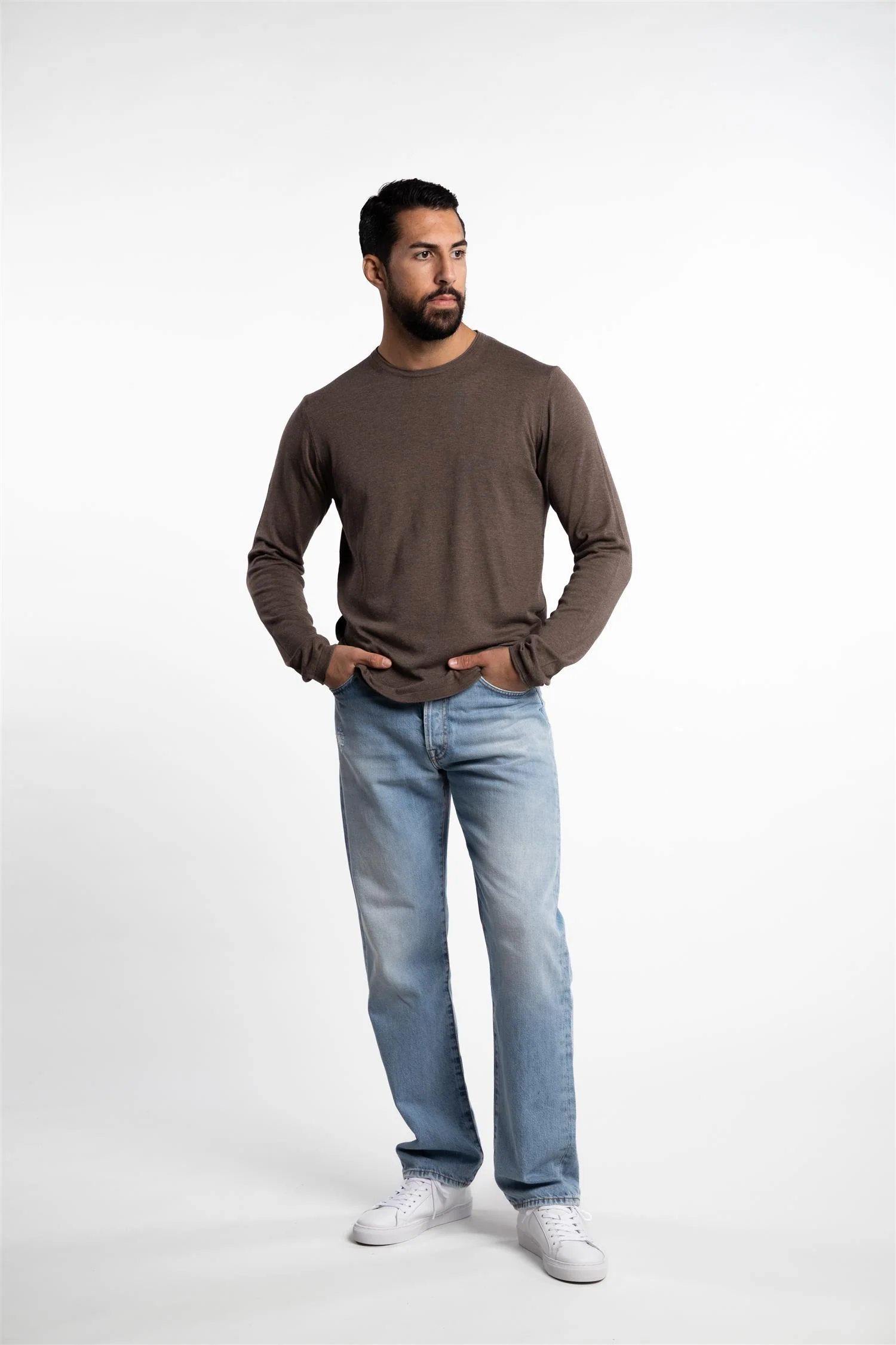Sawyer Roundneck Nut Beige - Image 4