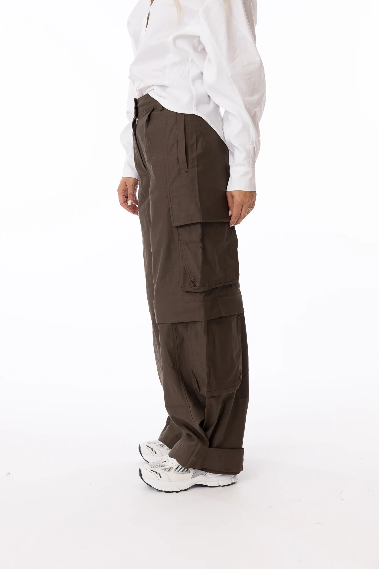 Ebba Cargo Trousers- Olive Green - Image 3