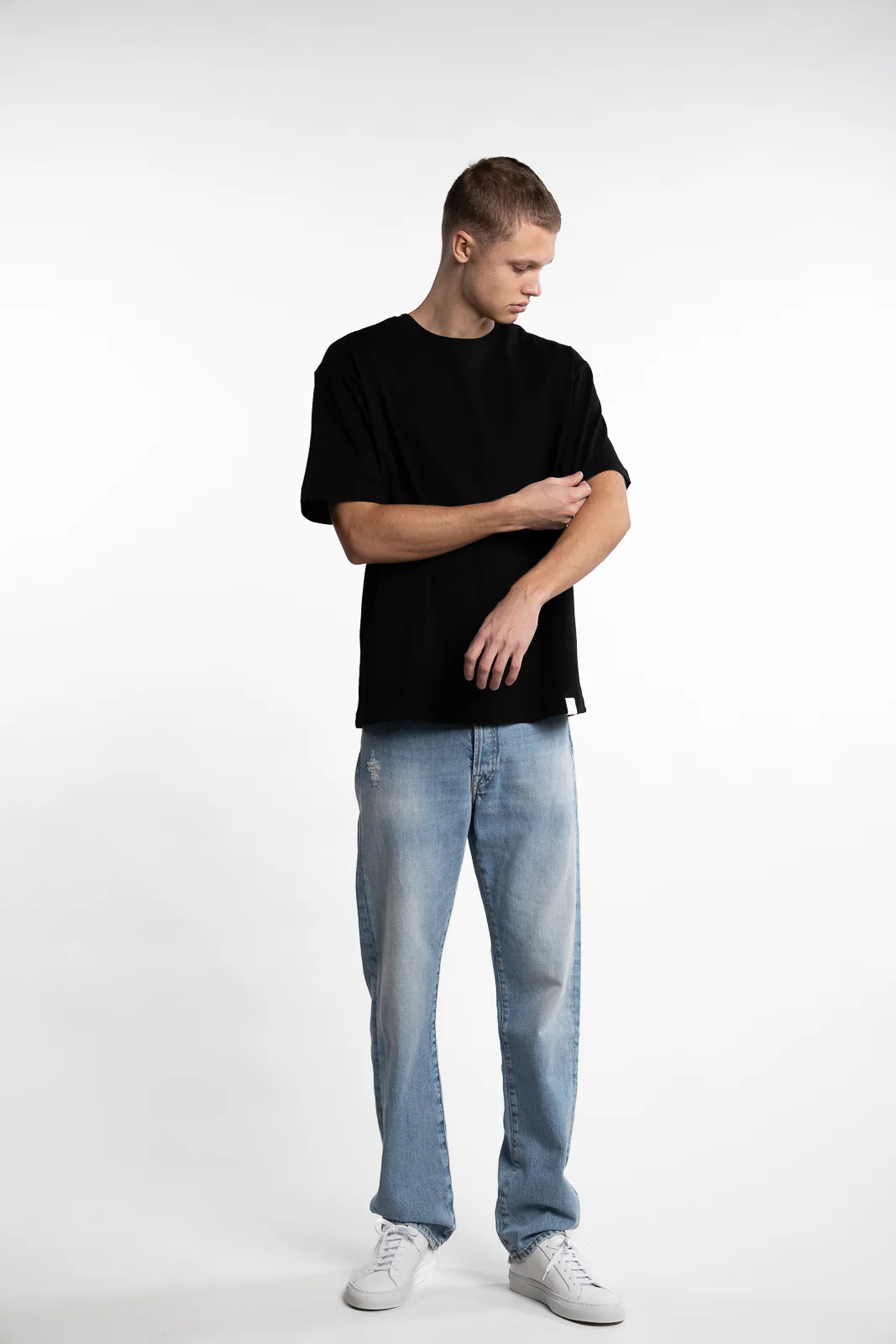 Organic Cotton Relaxed T-Shirt Black - Image 5