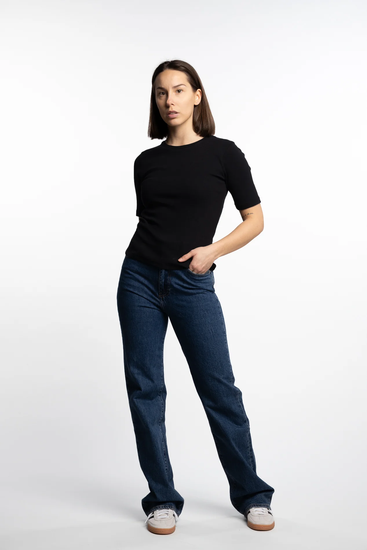 Pippa Rib Tee- Black - Image 3