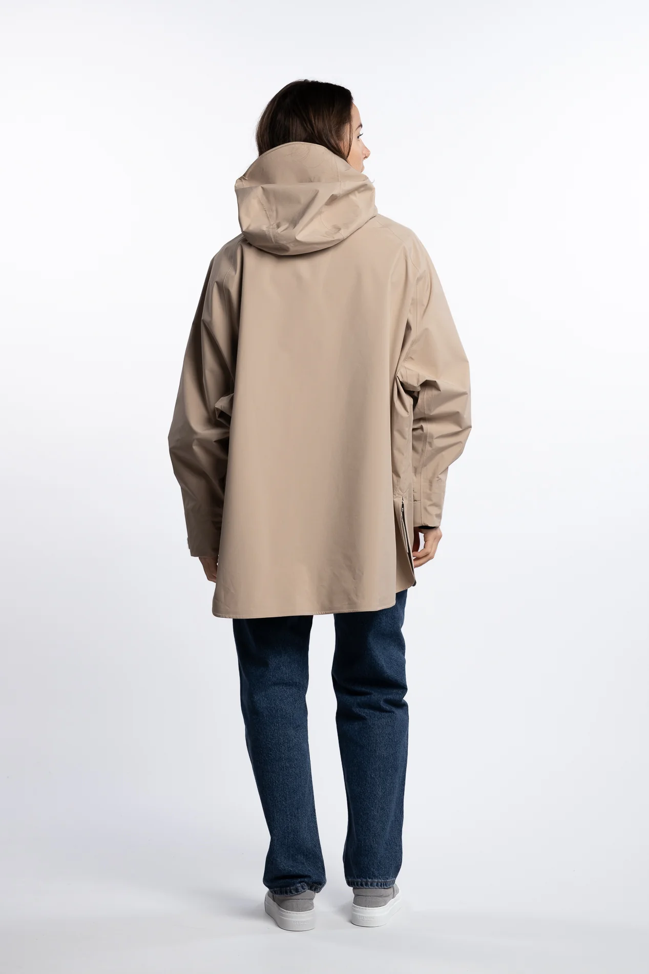 Voss Poncho- Beige - Image 6