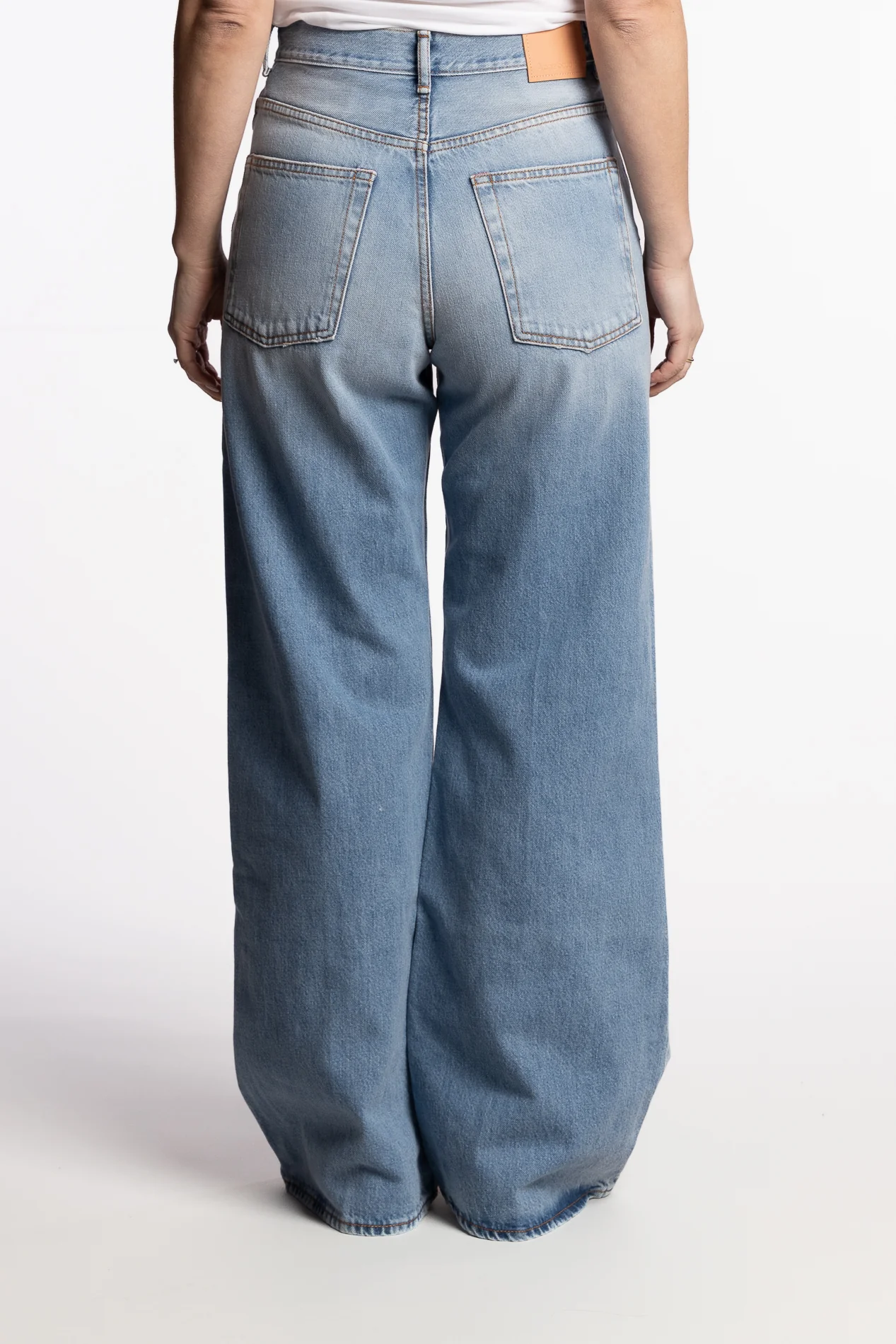 2022  Relaxed fit -Light Blue - Image 3
