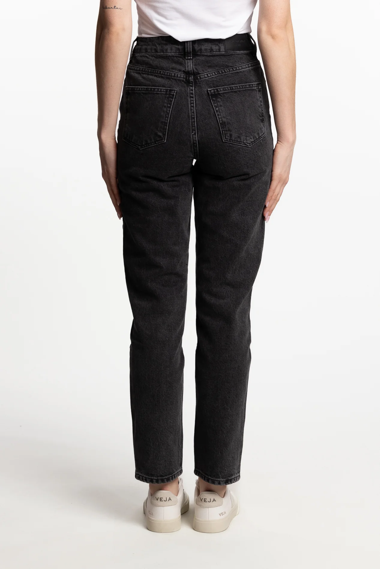 Erin Tapered fit- Grey - Image 4