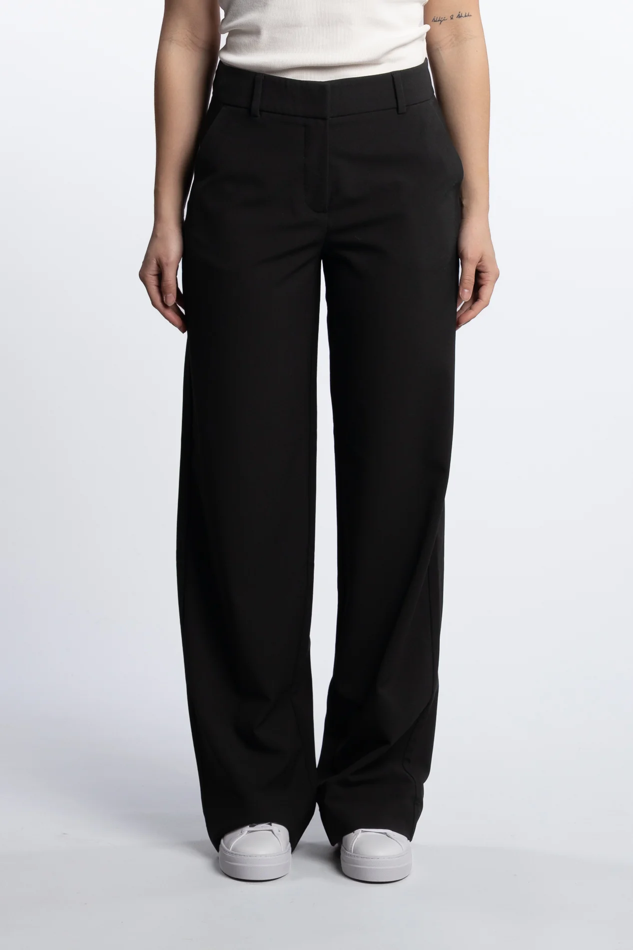 DenaFV Long- Black - Image 6