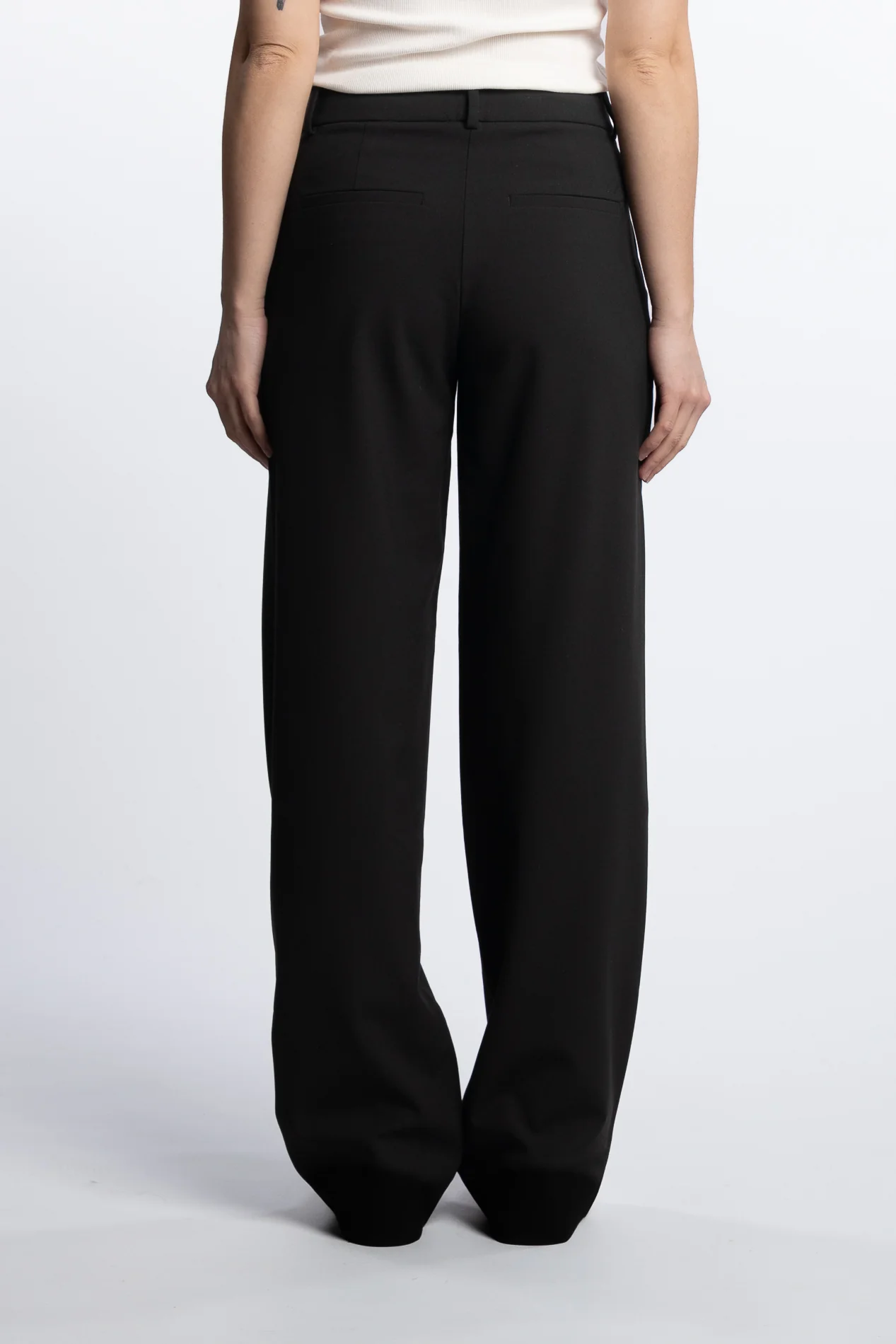 DenaFV Long- Black - Image 8