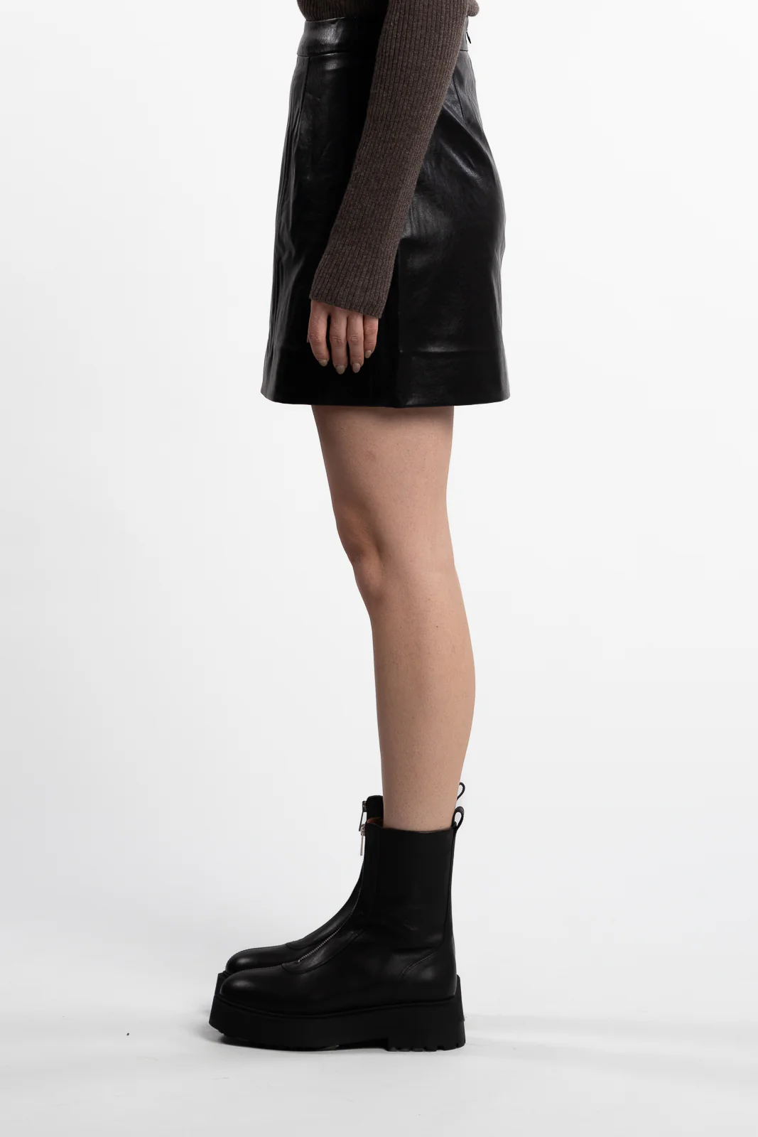 Alexandra Skirt- Black - Image 2