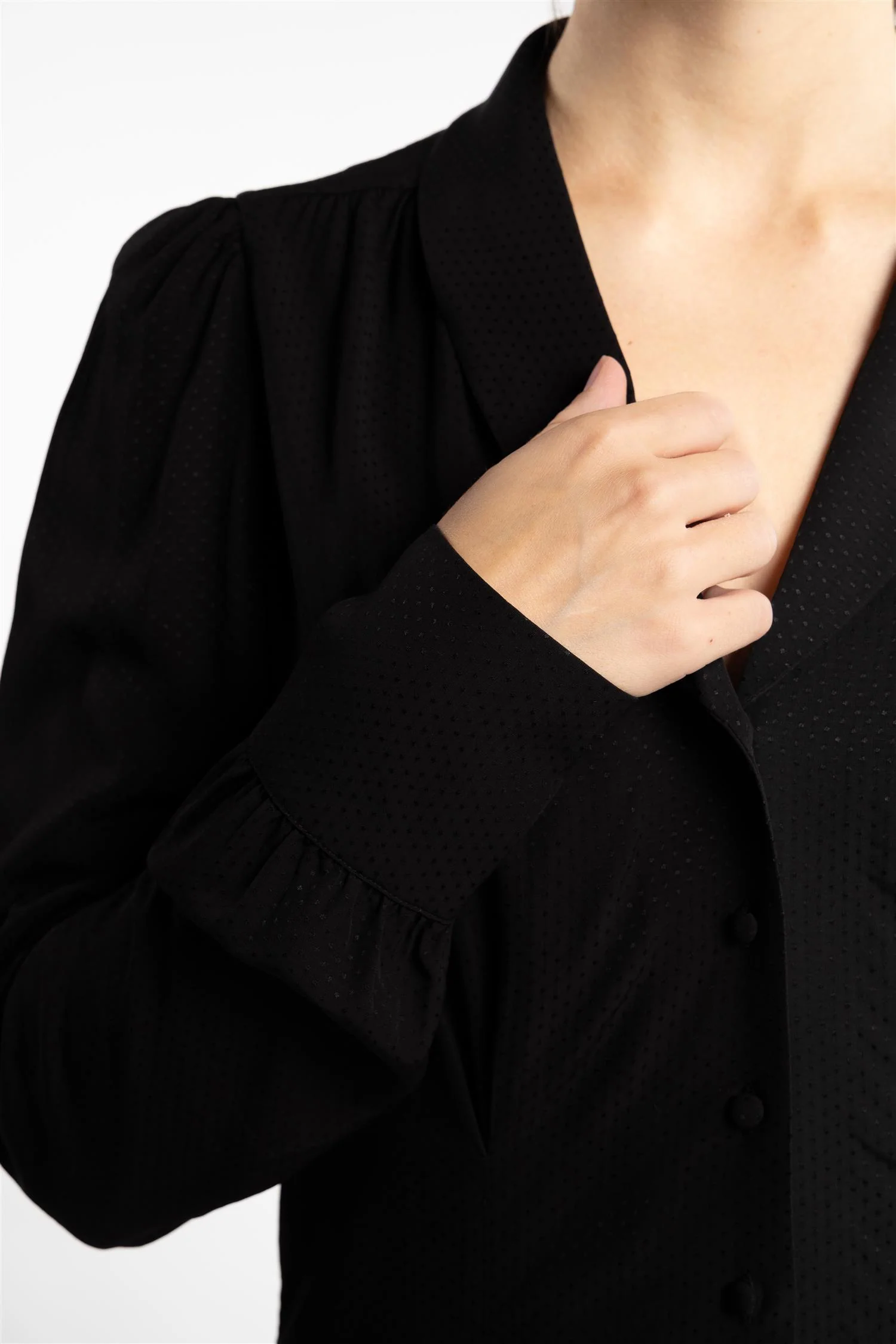 Ylva Blouse- Black - Image 6